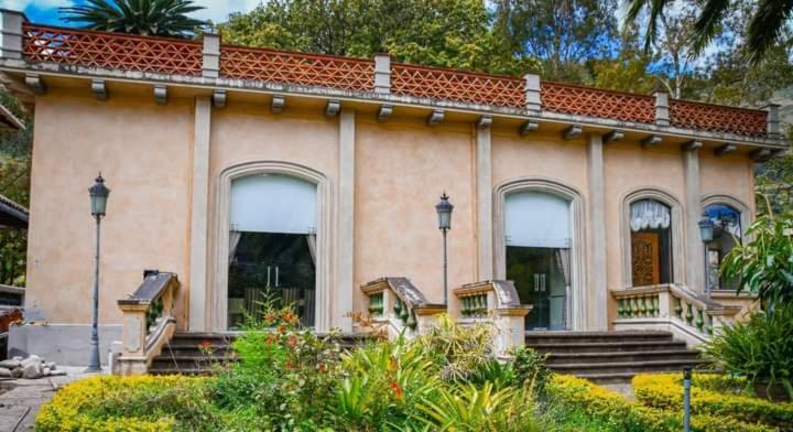 Uzhupud Garden Hotel & Lodge Paute Bagian luar foto