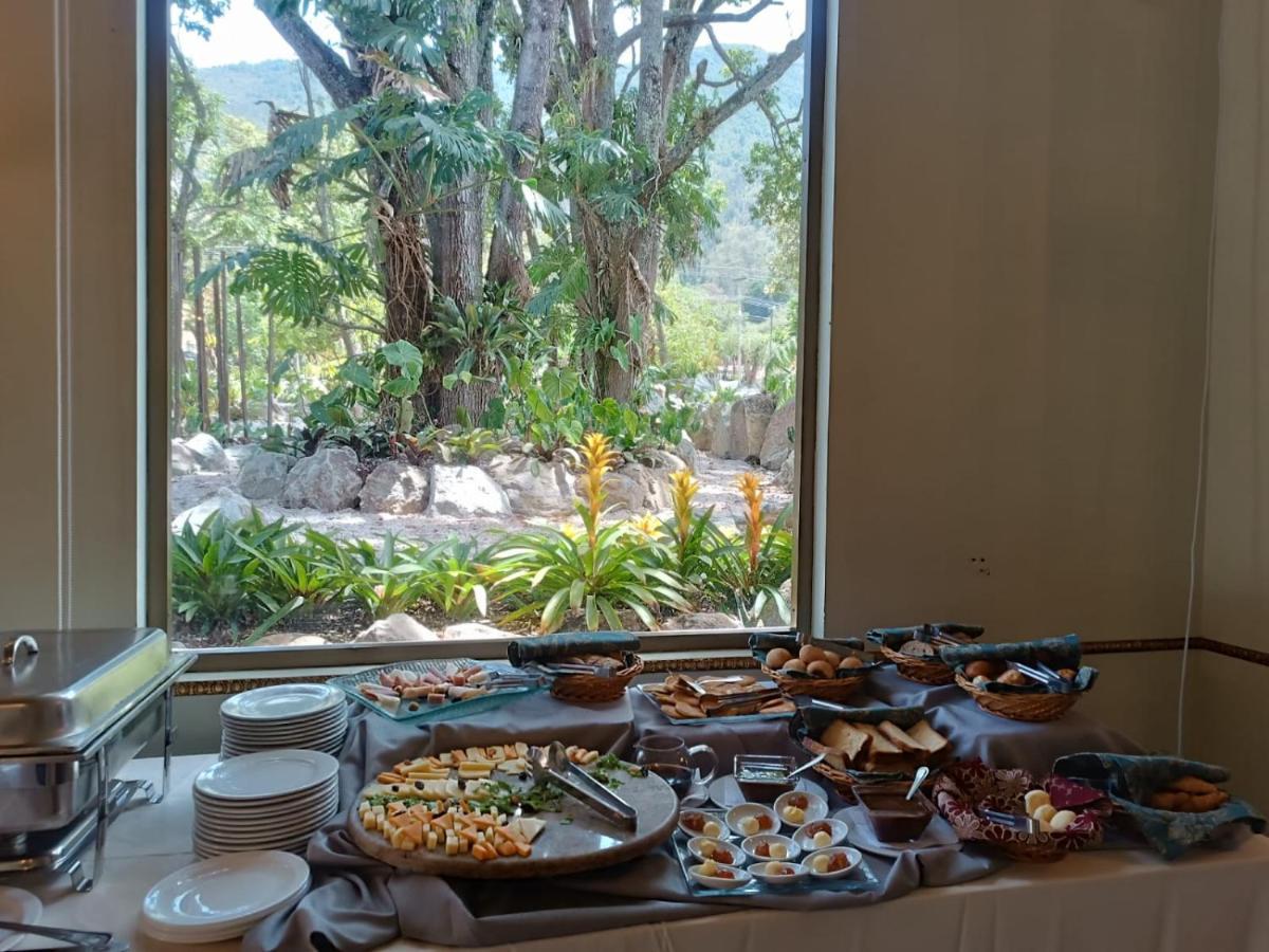 Uzhupud Garden Hotel & Lodge Paute Bagian luar foto