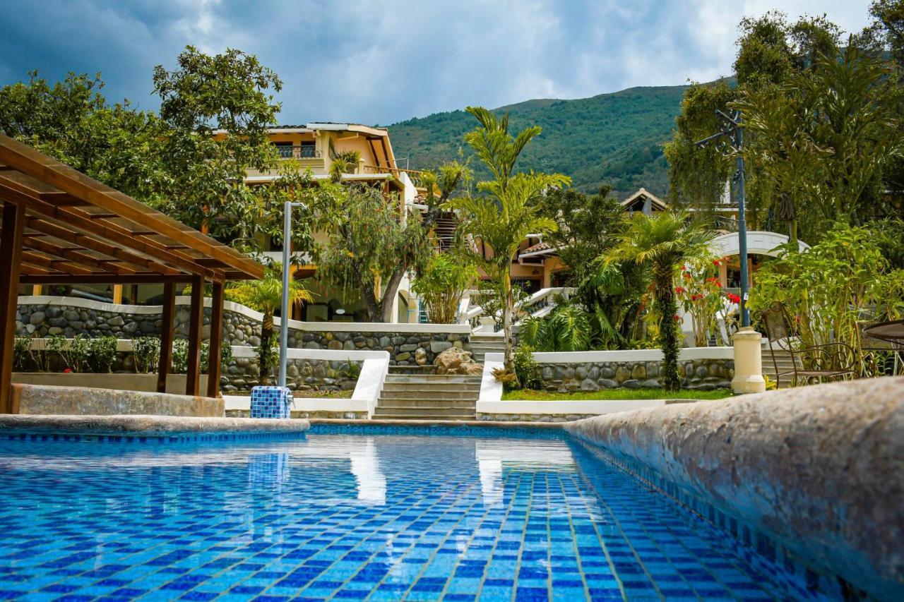 Uzhupud Garden Hotel & Lodge Paute Bagian luar foto