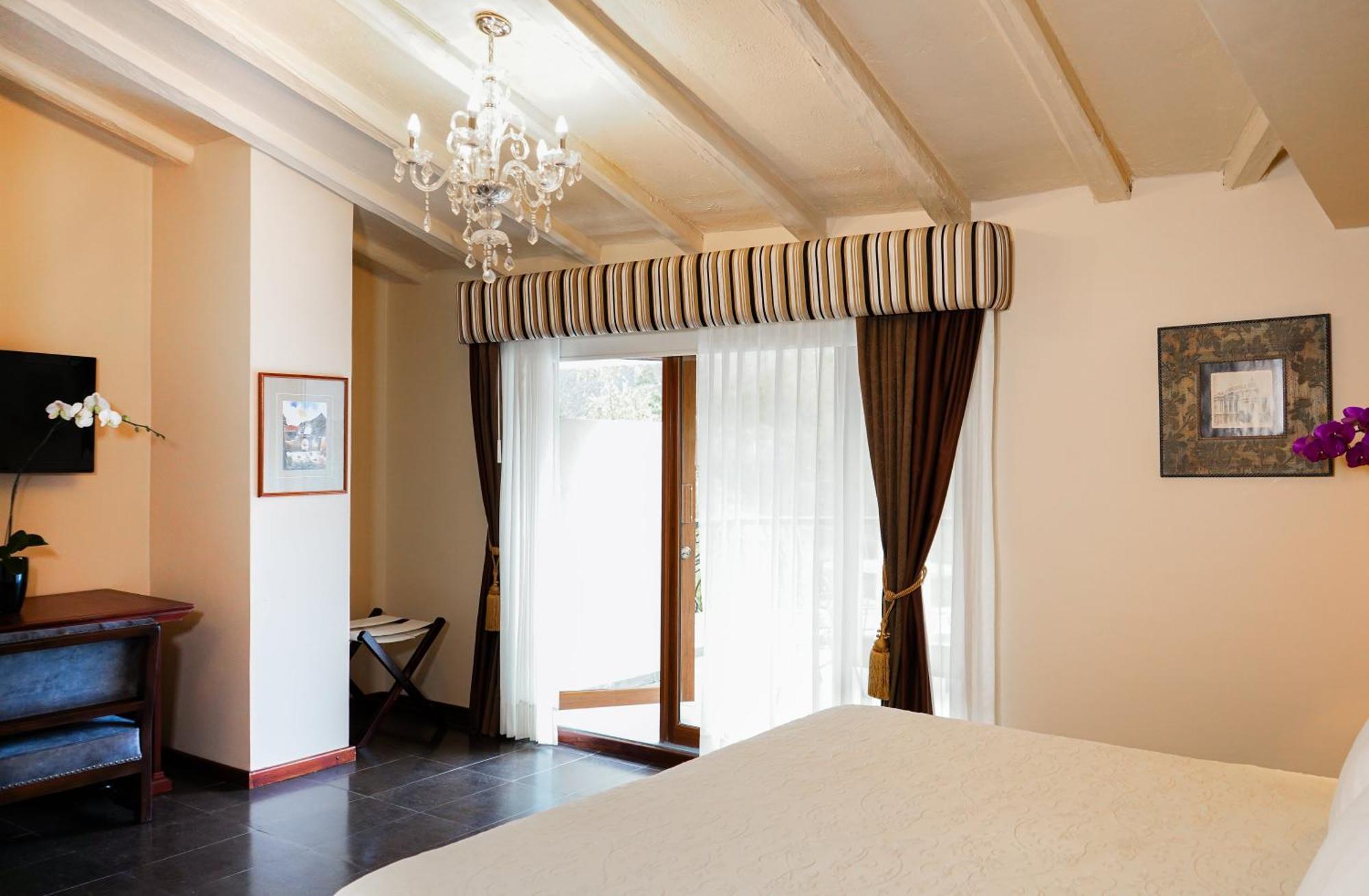 Uzhupud Garden Hotel & Lodge Paute Bagian luar foto