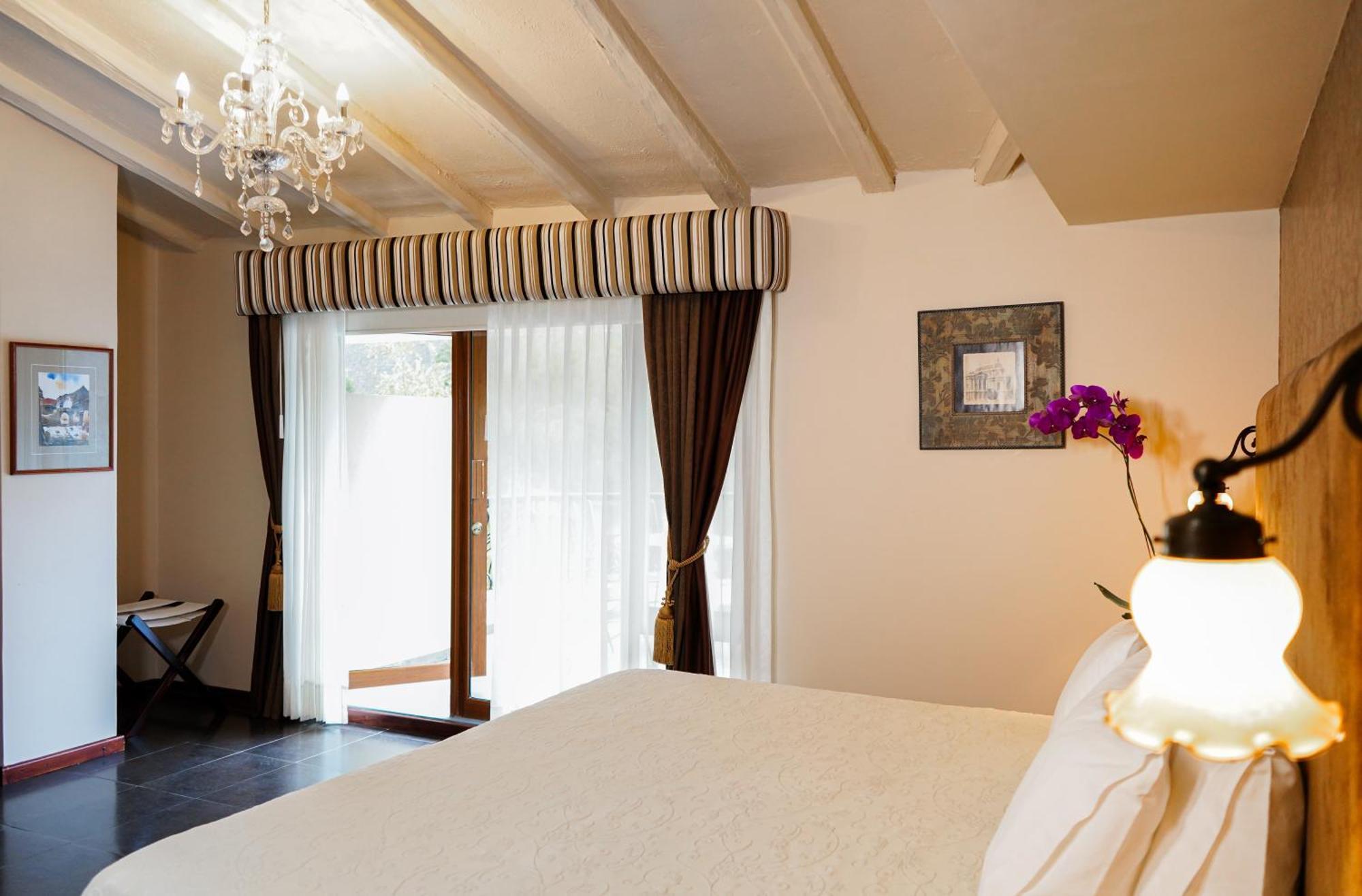 Uzhupud Garden Hotel & Lodge Paute Bagian luar foto