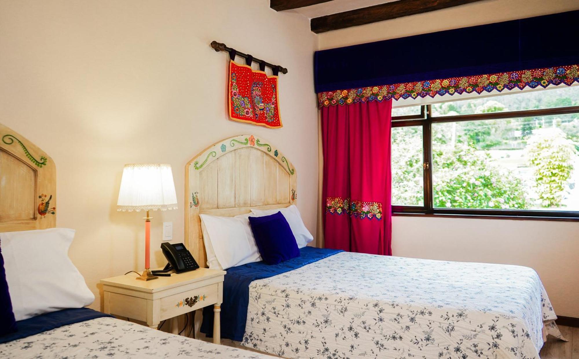 Uzhupud Garden Hotel & Lodge Paute Bagian luar foto